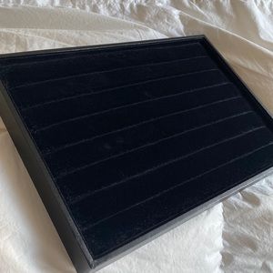 Velvet jewelry tray